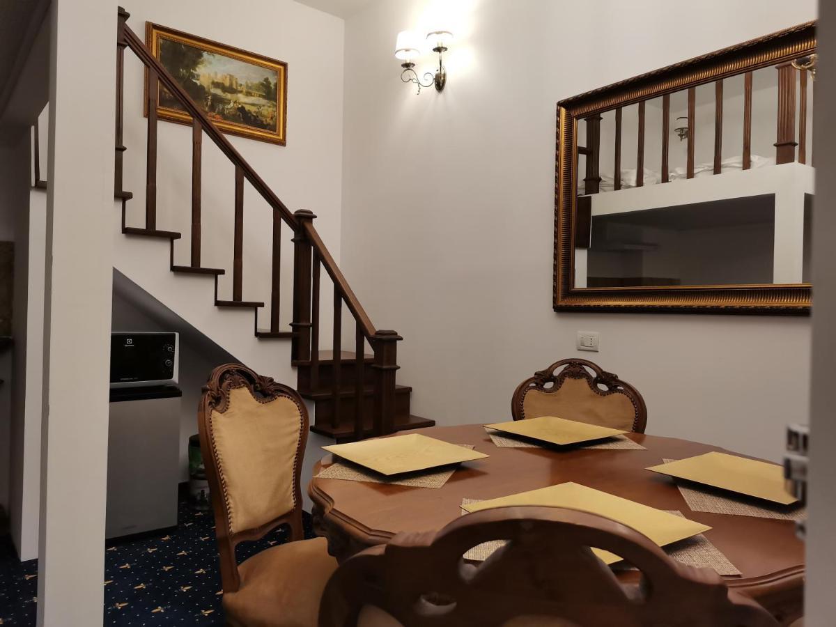 Weiss Little Palace Brasov Exterior photo